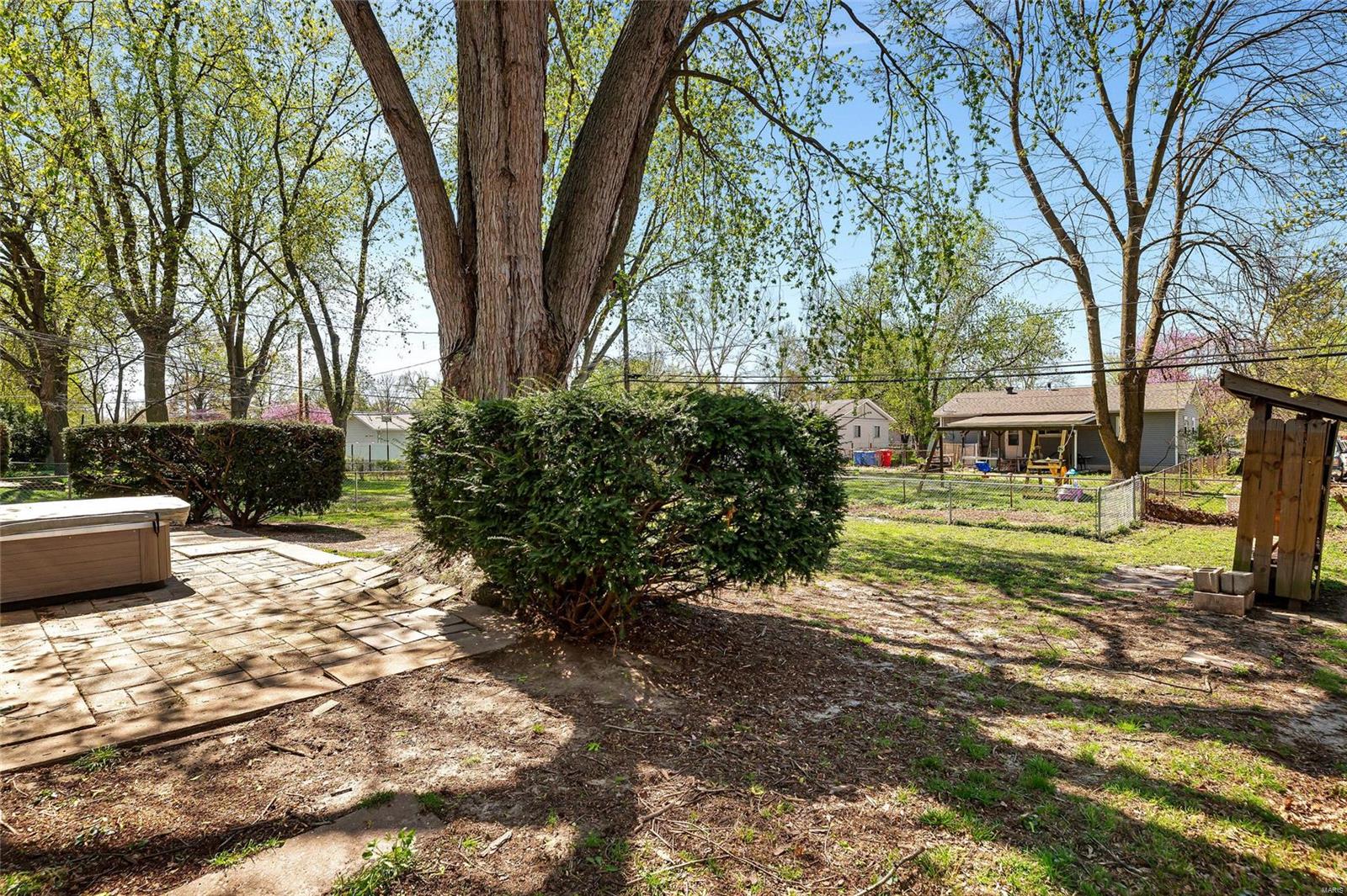 Florissant Gardens - Residential