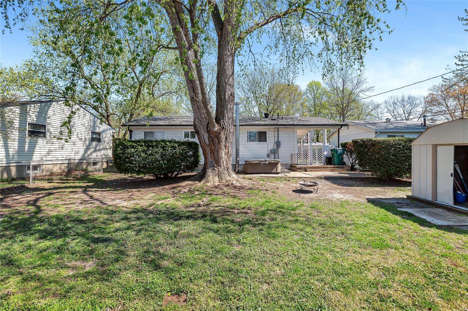 Florissant Gardens - Residential