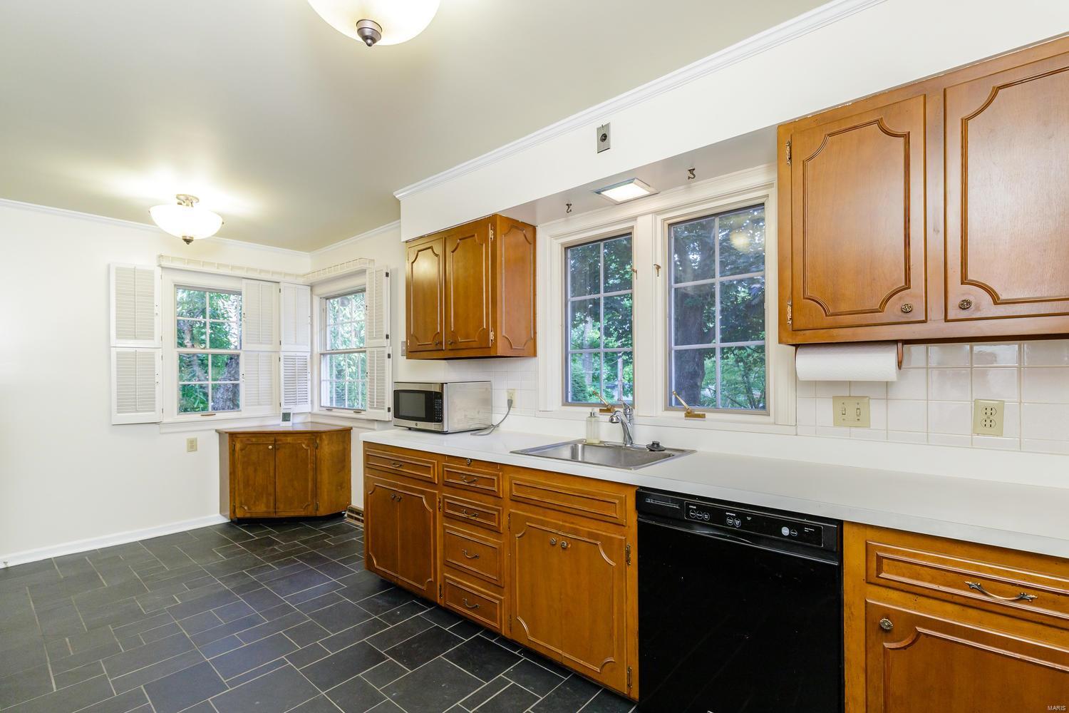 Briarwood - Residential