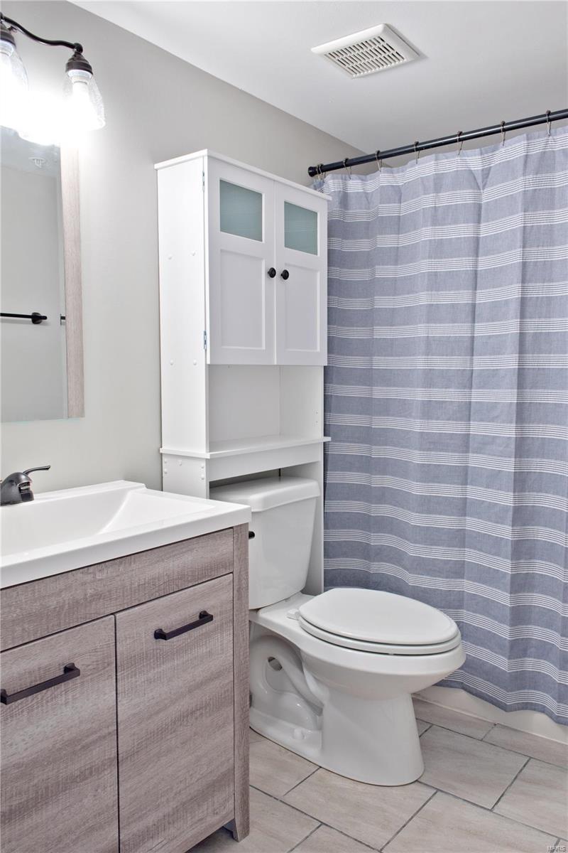 Towne Square Condominiums - Residential