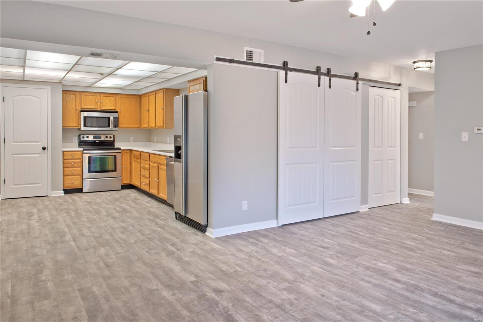 Towne Square Condominiums - Residential
