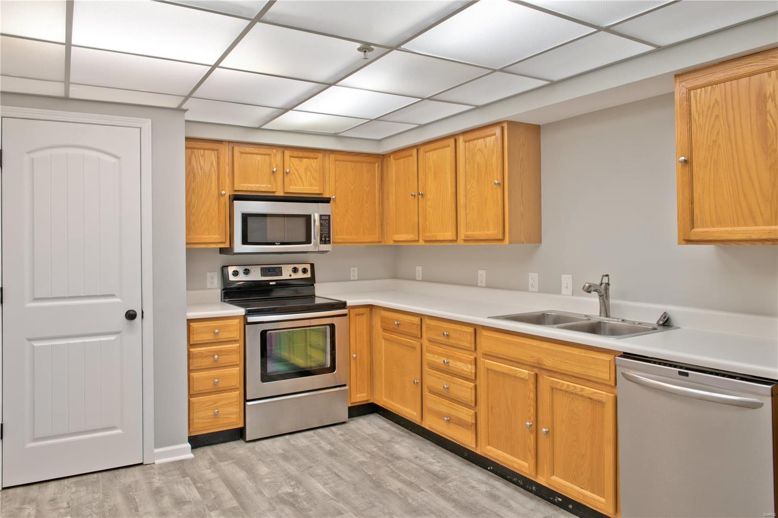 Towne Square Condominiums - Residential