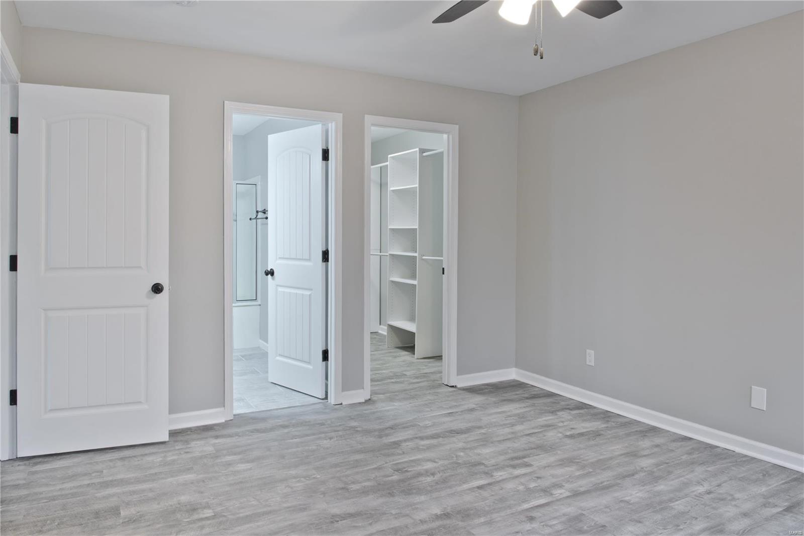 Towne Square Condominiums - Residential