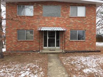 Looking for a cozy place to get into before the New Year? Check out these apartments. 
108 Hobart Unit 1 is $475 a month includes washer/dryer, Unit 2 is $425/per month.
Call today to schedule an appointment!