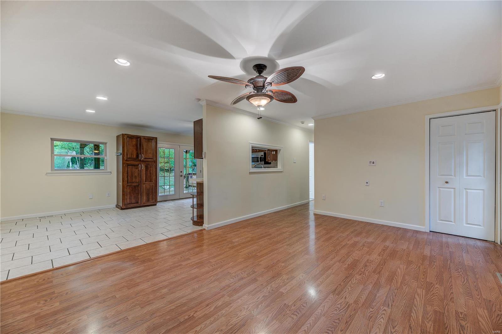 Hoene Springs - Residential