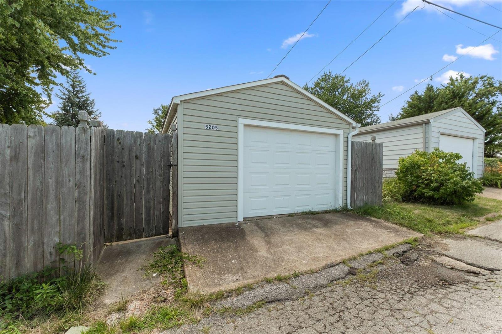 City/St Louis - Residential