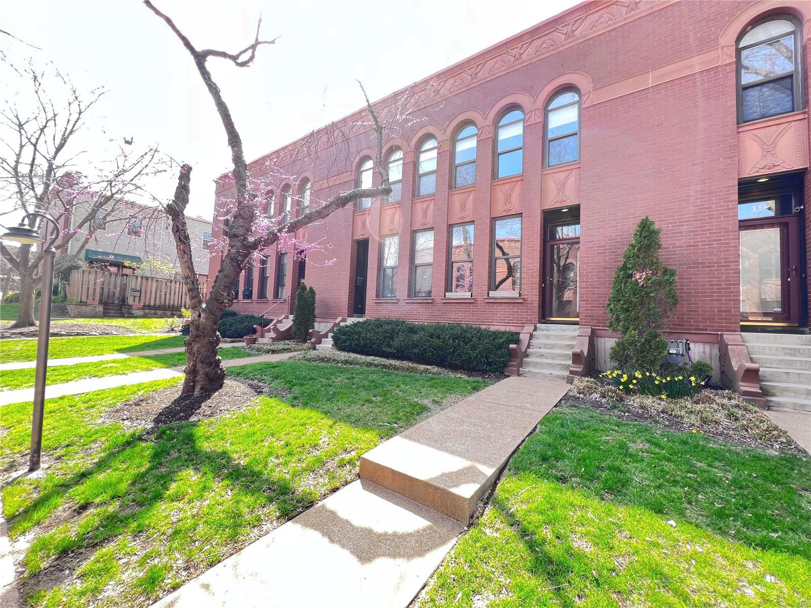 Awesome townhome in CWE, close to restaurant, shopping and hospital. 2 story plus finished lower level. Hardwood flooring on main level, with updated kitchen cabinets and appliances. 2 generous size bedrooms on upper floor, with jack/jill full bath and double vanity. Additional living space in lower level with a full bath. Enjoy the weather in your own private fenced backyard. Backyard leads directly to owners' parking lot, one assigned space with additional spaces available for rent through condo association. Jump into the community pool and beat the heat in the summer. Schedule your showing today and find your new home~!