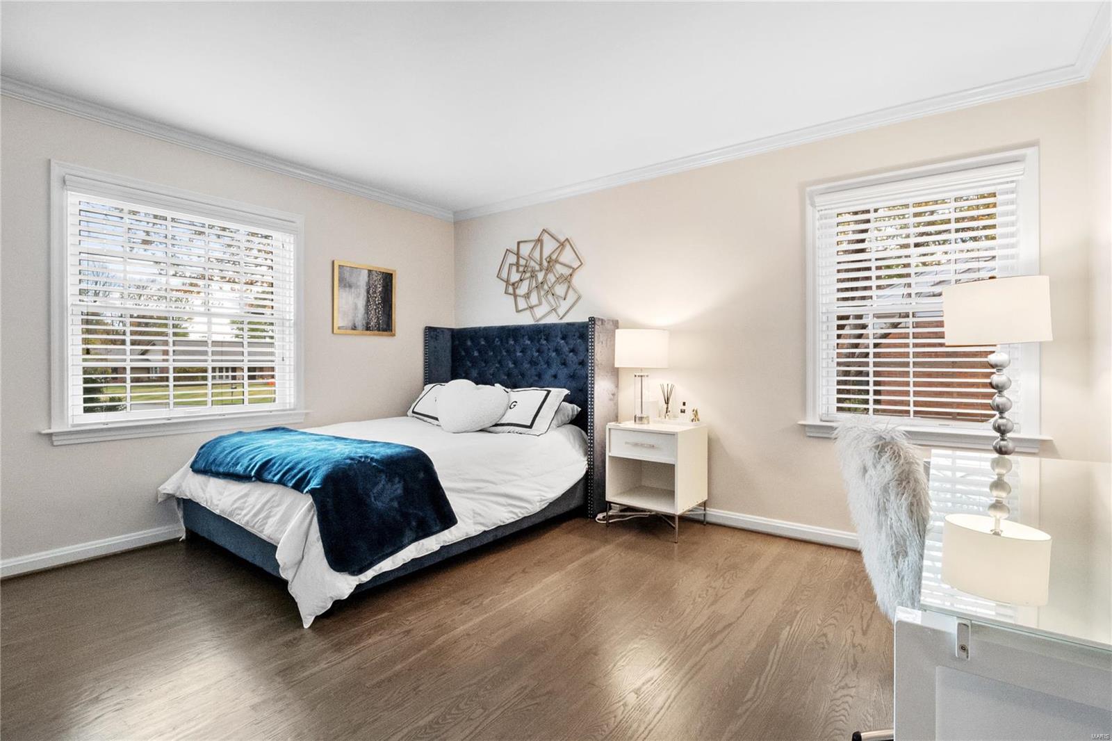 Outer Ladue Drive - Residential