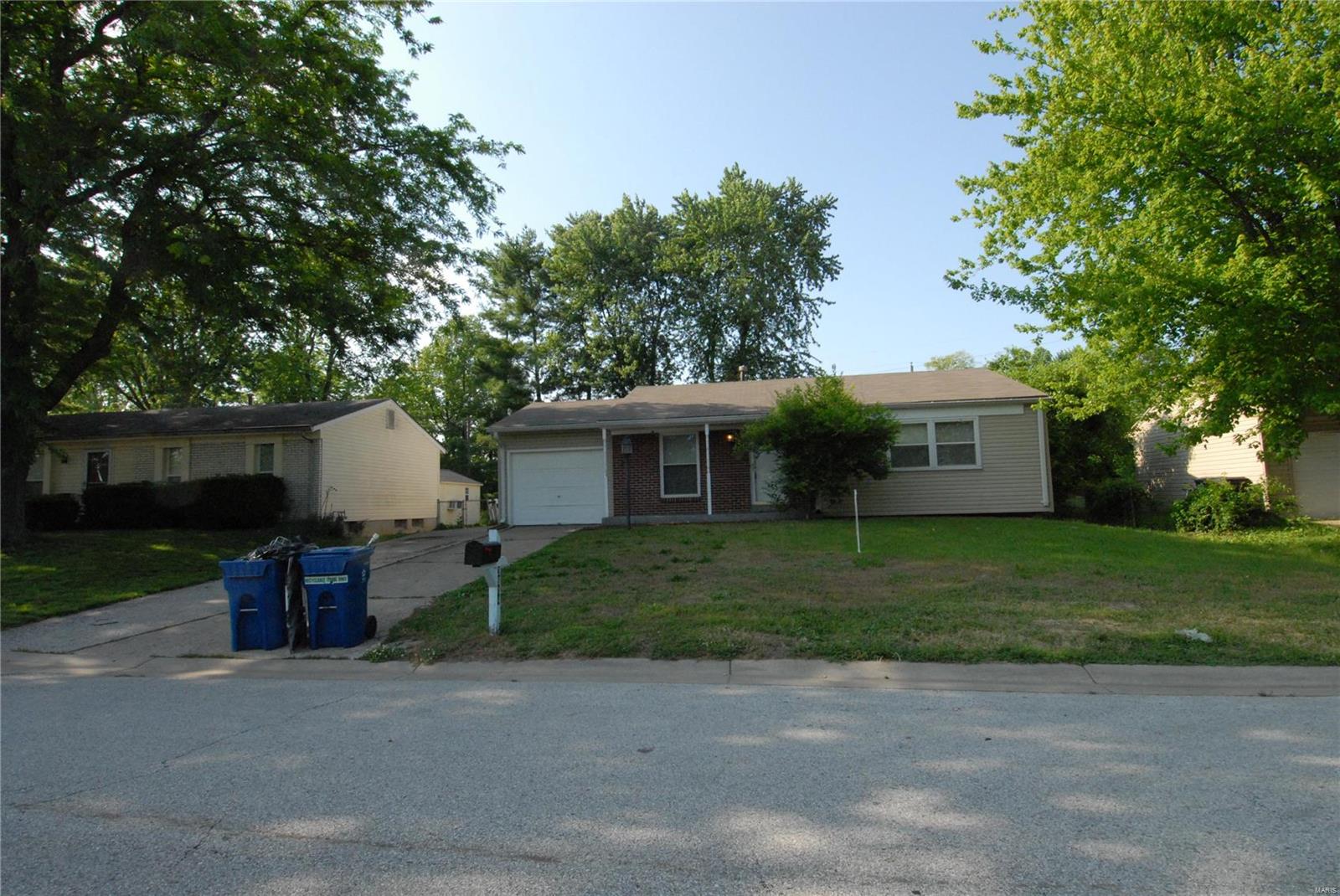 Located in Saint Charles Hills #6, this is a lovely 3 Bedroom 2 bath ranch style house with 1080 Square feet of living space.  Eat in kitchen with separate dining. Lower level is not finished. Fenced back yard and one car garage. Two car driveway. Great location and easy access to highways, shopping and entertainment. Newer furnace and a/c.  Available for occupancy late June after we finish repainting. $1200 first month rent and $1200 Security Deposit, both due upon acceptance. One year lease minimum. All utilities are at tenant expense including sewer, water and trash. Pets are negotiable with possible pet deposit, depending on number and size. This home is strictly for rent and is not available for lease purchase or option to buy.