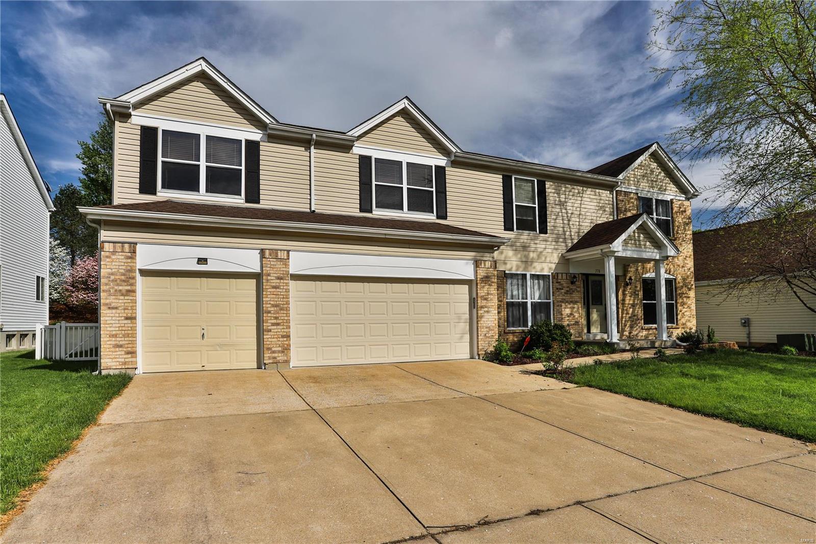 Accepting back up offers!Welcome home to the stunning 778 Bellerive Manor Drive.This gorgeous two story home is perfectly located in the Manors At Bellerive neighborhood in the Parkway North School District.You will adore the surrounding community and quiet neighborhood with close access to major highways almost as much as you love this home's amazing features!You will be welcomed to the home with an immaculate entry foyer & spectacular wood floors throughout the entire main level.The main level boasts bright natural light in each the living room,family room,office,dining room,& kitchen.The kitchen is breathtaking with custom cabinets,granite counters,granite center island/breakfast bar,& so much more.Upstairs has 4 spacious bedrooms with tons of closet space and three full bathrooms!This home also features an amazing finished lower level which includes a sauna, full bath, and additional rec/family area and a fantastic backyard with fencing and a patio area.Schedule your showing today!