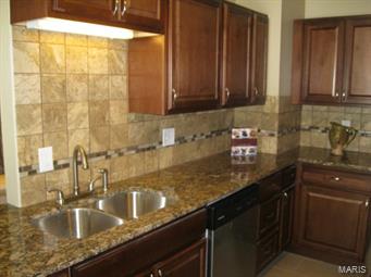 Robinwood 12 - Residential