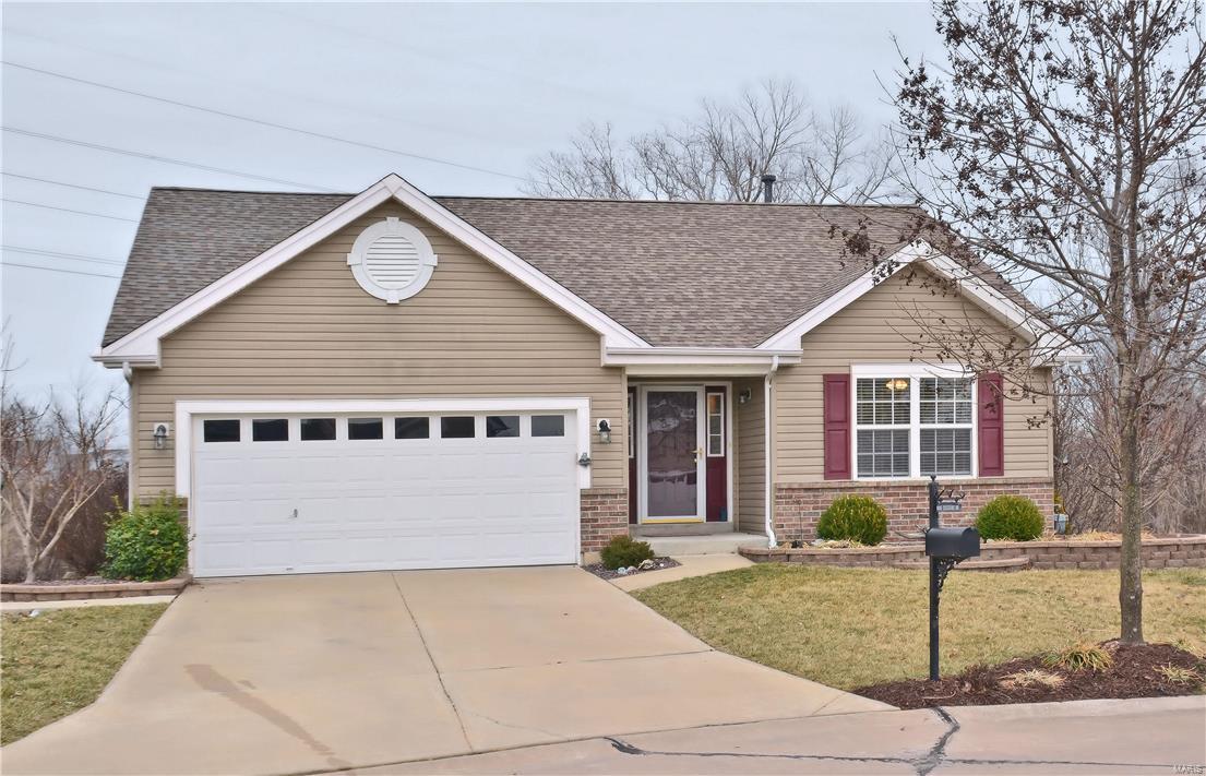 Great location at the end of the cul-de-sac.  This lot has maintenance free fencing, a patio and a deck with a wooded view for privacy.  Upgrades include a finished lower level with full bath, family room and bar space for entertaining.  Two exterior sliders and a lookout window add lots of light for the fun times ahead.  Inside the sellers have enhanced the décor with hardwood floors in
the greatroom and added a convenient main floor laundry with storage.  The master bedroom is extra large with a walkout bay
door.  Topping it all off is a newer architectural shingle roof. You are going to love the subdivision amenities which include a park
area and pool for summer swims.
