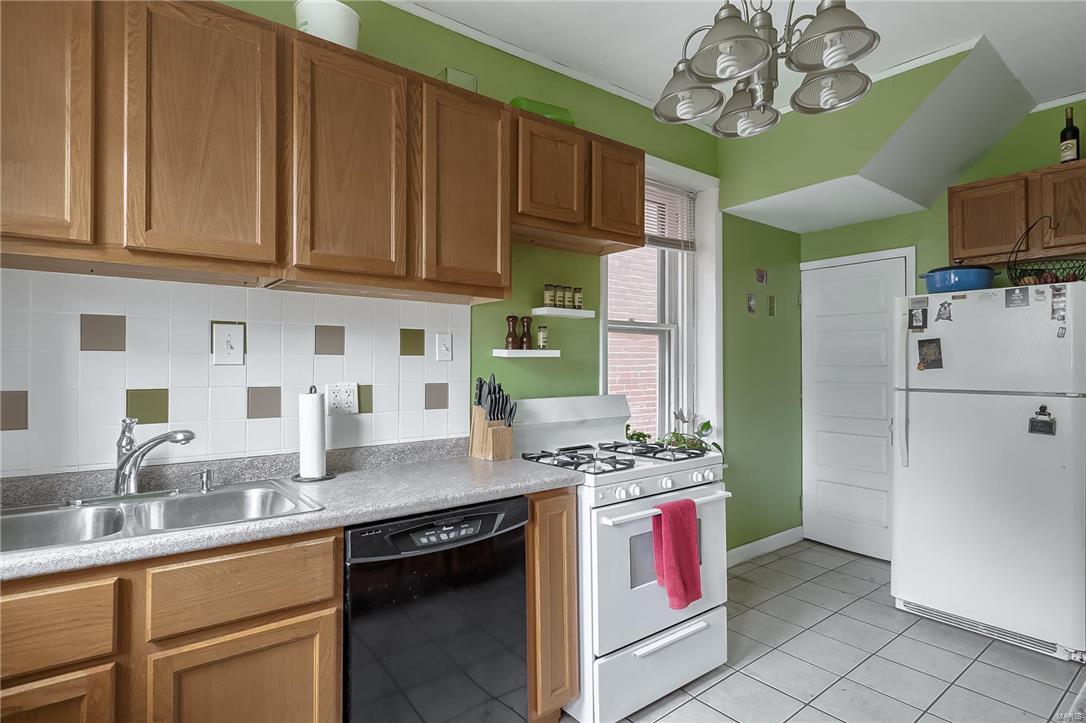 Russell Place Add - Residential