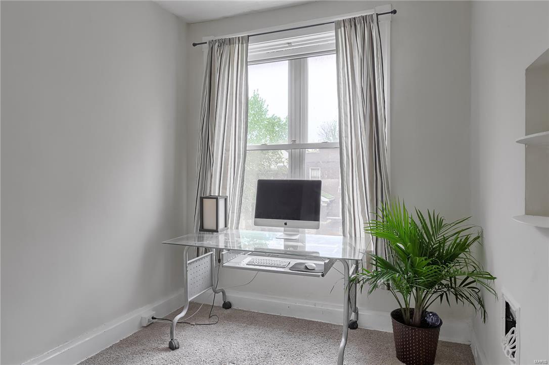 Russell Place Add - Residential