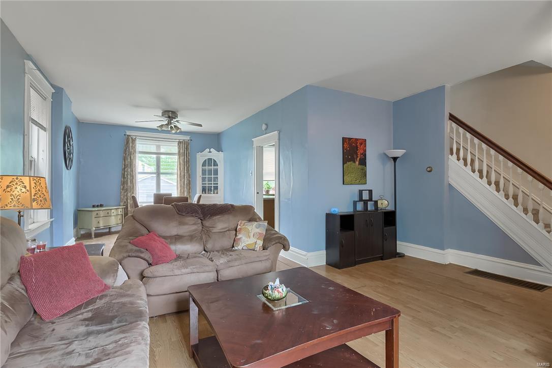 Russell Place Add - Residential