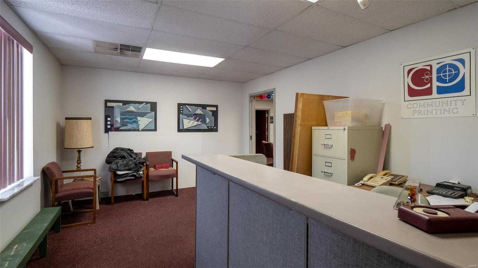 Charlack - Commercial Sale