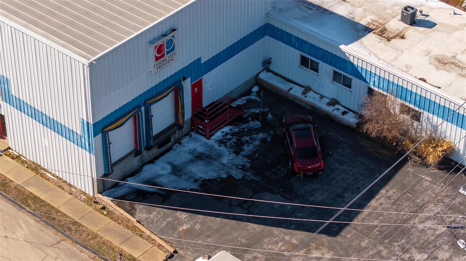 Charlack - Commercial Sale