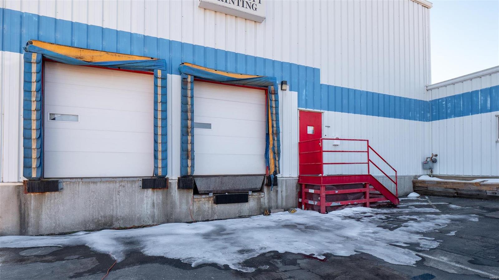 Charlack - Commercial Sale