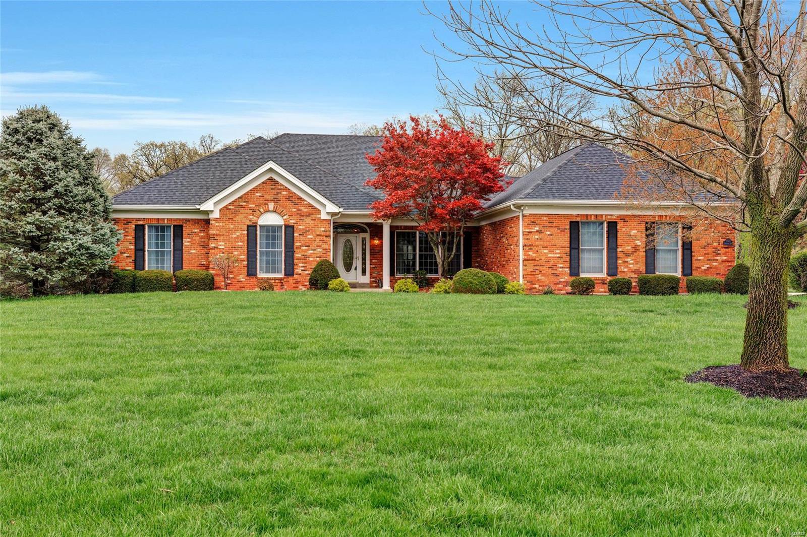 GORGEOUS BRICK RANCH WITH IN-GROUND POOL ON SPRAWLING 3-ACRE ESTATE NESTLED IN POPULAR SUMMIT ESTATES IN ST. PAUL! THIS HOME BOASTS LARGE OPEN ROOMS WITH BEAUTIFUL VIEWS OF PRIVATE GROUNDS AND WOODED AREAS. 2,900SF, 3 BEDROOMS, 2.5 BATHS WITH LARGE VAULTED GREAT ROOM AND WOOD-BURNING FIREPLACE, DINING ROOM AND LARGE KITCHEN WITH BREAKFAST ROOM LEADING TO SPACIOUS PATIO AND POOL AREA. BIG MASTER SUITE WITH FRENCH DOORS, LARGE TUB, DOUBLE BOWL SINKS AND SEPARATE SHOWER WITH SPACIOUS WALK-IN CLOSET. MAIN FLOOR LAUNDRY AND 3-CAR GARAGE. MANY FEATURES TO INCLUDE CUSTOM KITCHEN CABINETS, UNDER CABINET LIGHTS,  ANDERSON WINDOWS, ALARM SYSTEM, PUMP IRRIGATION SYSTEM, ELECTRIC FENCE, CENTRAL VACUFLO, ZONED HEATING AND COOLING. LARGE UNFINISHED BASEMENT IS READY FOR YOUR FINISHING TOUCHES.