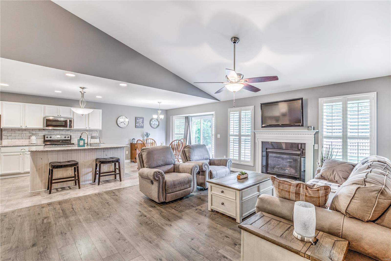 Laurel Bluffs - Residential