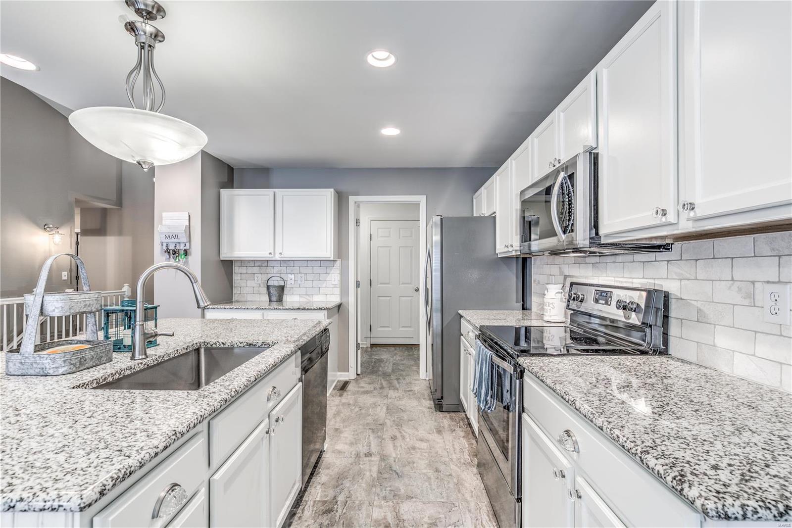 Laurel Bluffs - Residential