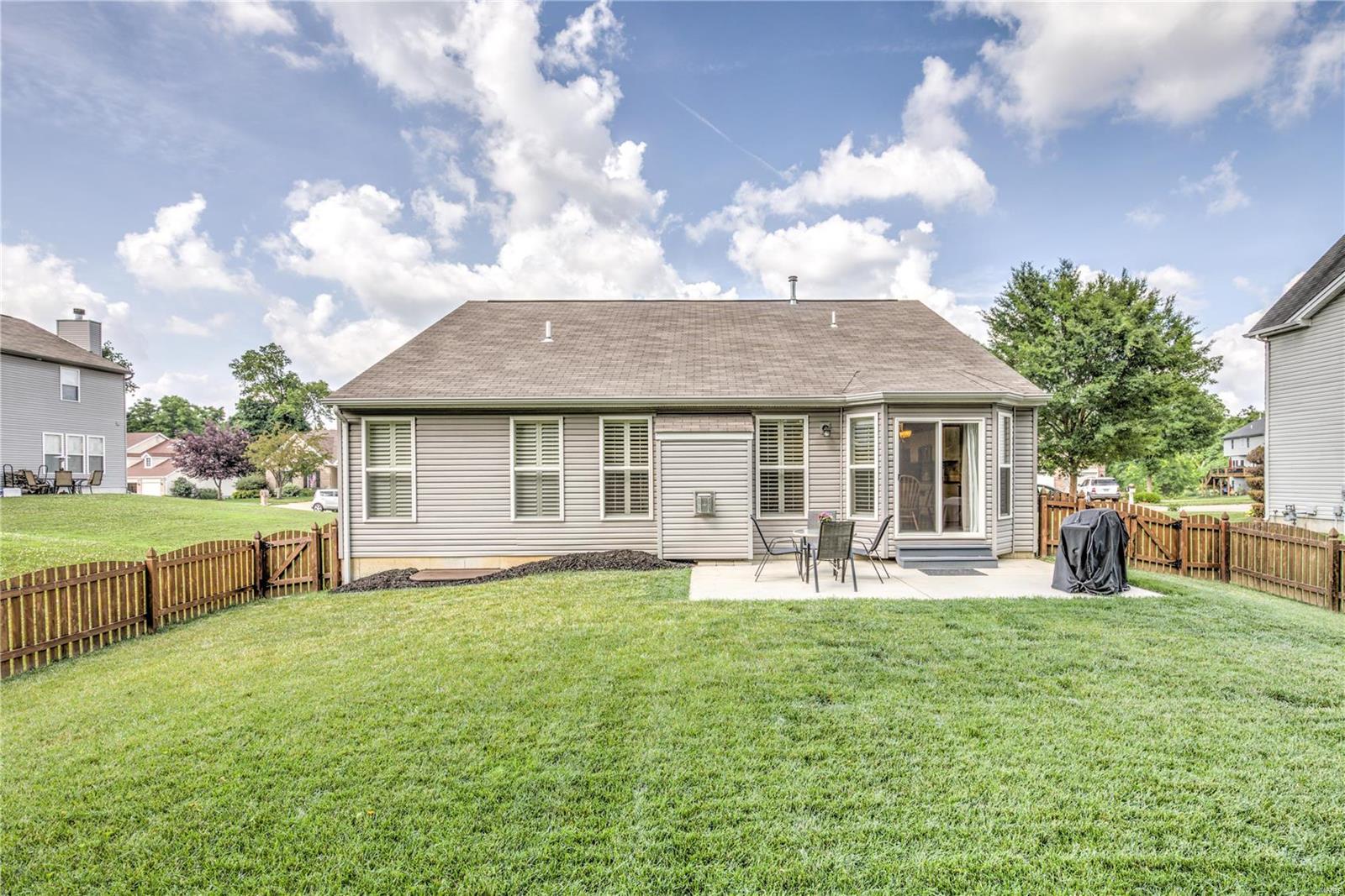 Laurel Bluffs - Residential