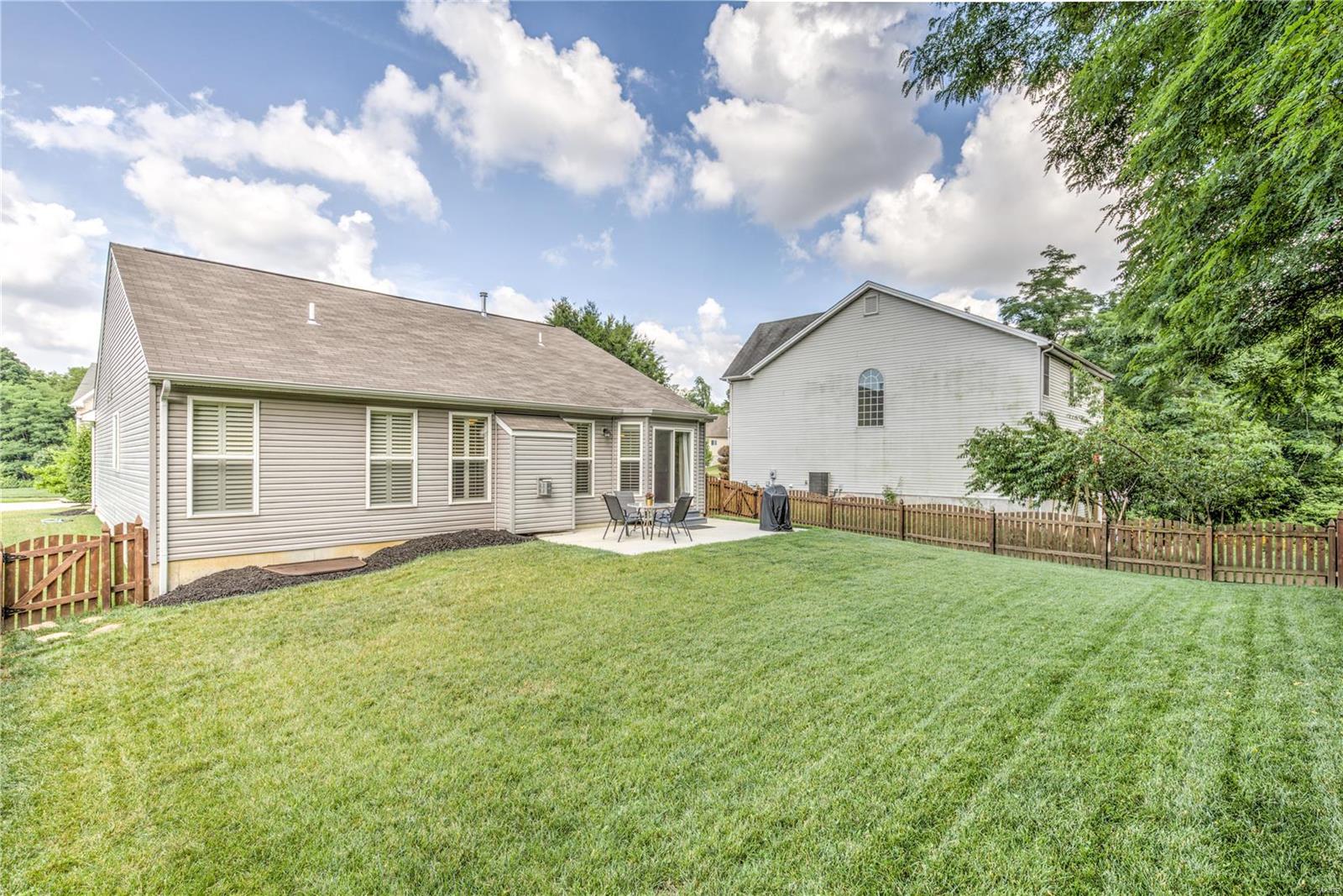 Laurel Bluffs - Residential