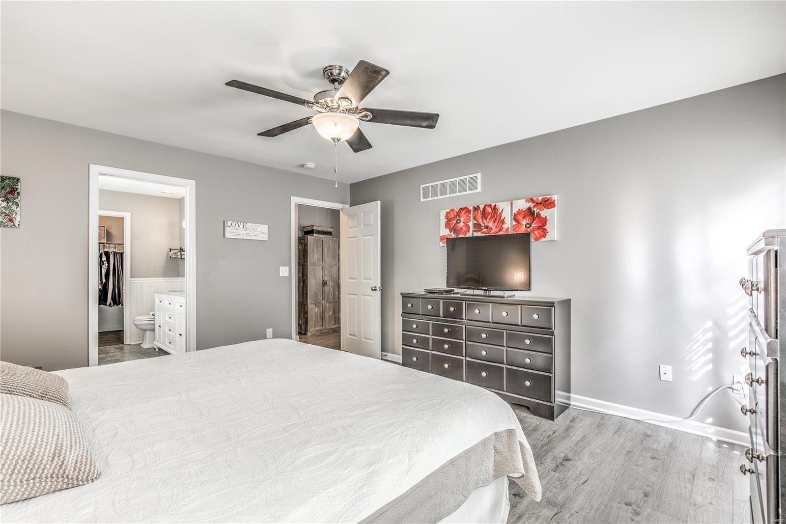Laurel Bluffs - Residential