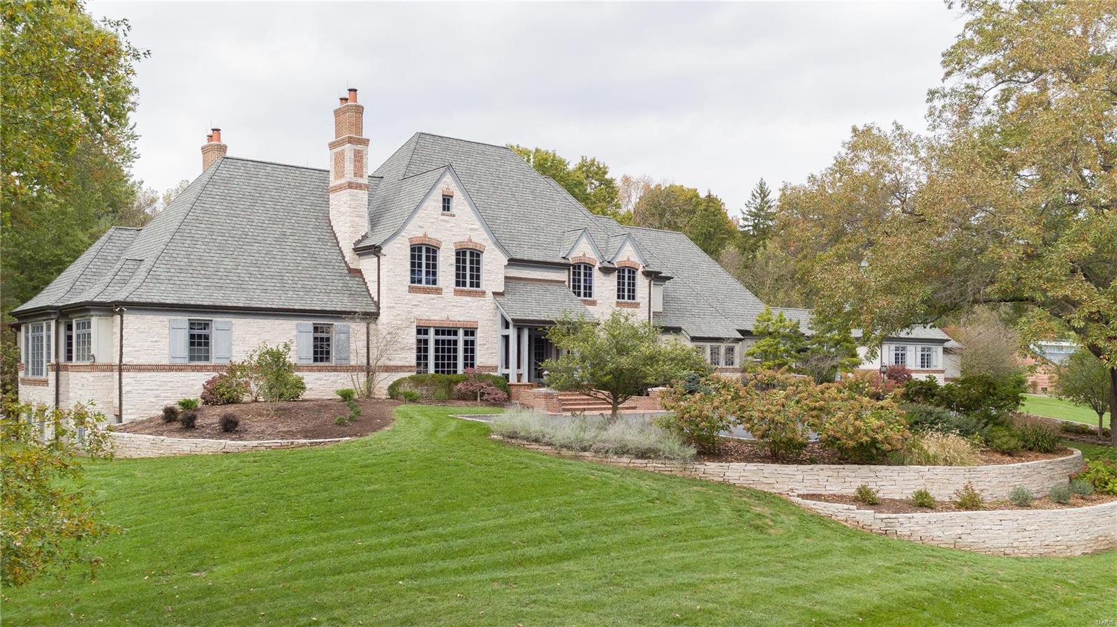 For Comp purposes. Buyer waived inspection negotiation period. Additional Rooms: Mud Room