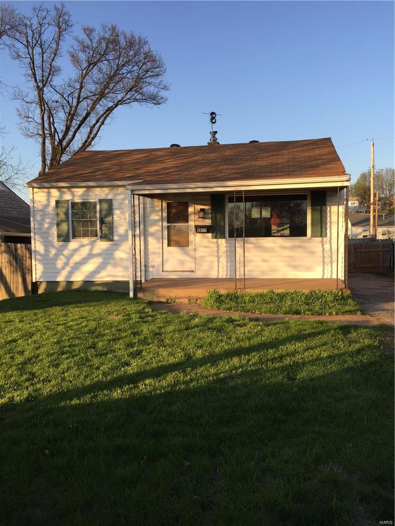 This charming well kept 2 bedroom 1 and a half bath home has convenient access to highway 44 and has been updated throughout. This gorgeous home has beautiful hardwood flooring, newer windows, Vinyl Siding was installed in 2008, kitchen has newer cabinets and counter tops, newer furnace and a.c.  Huge full basement for additional storage and a rec area.  Basement also has a half bath.  Huge level fenced in lot offers privacy and space to entertain.  This home sits in the heart of everything.  Make your appointment today to see this home. SpecialListingConditions: Foreclosure