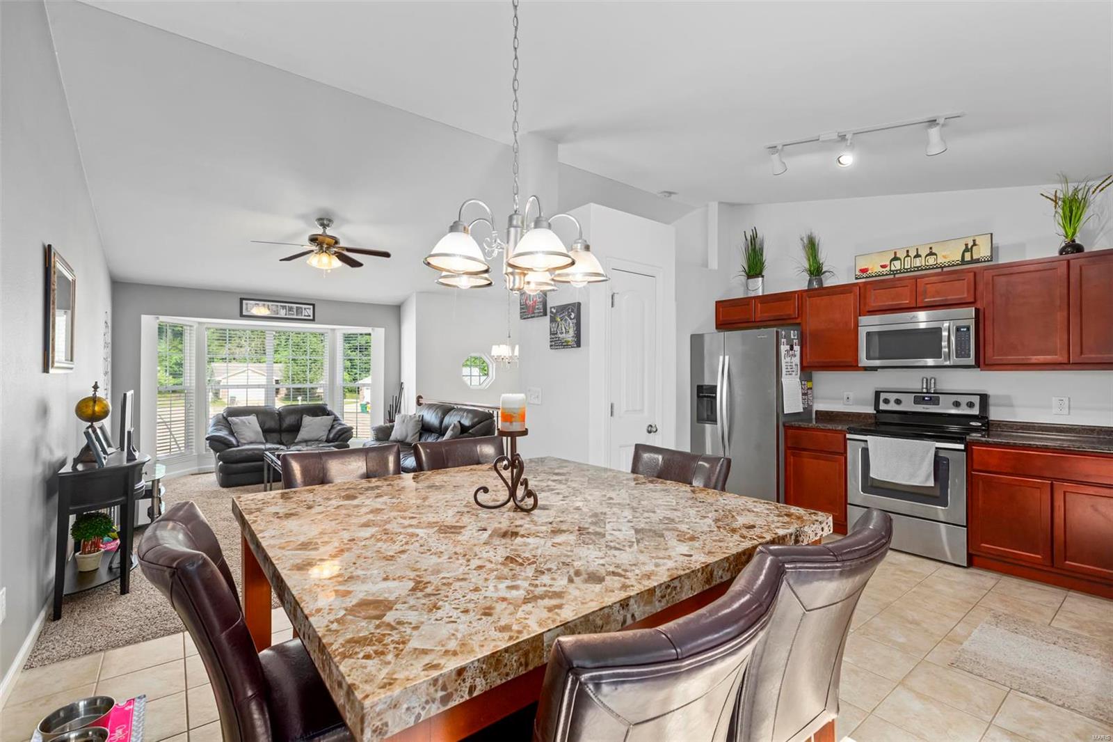 Emerald Pointe - Residential