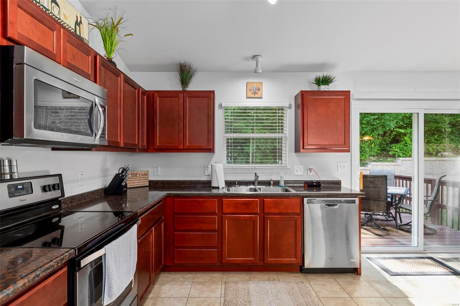 Emerald Pointe - Residential