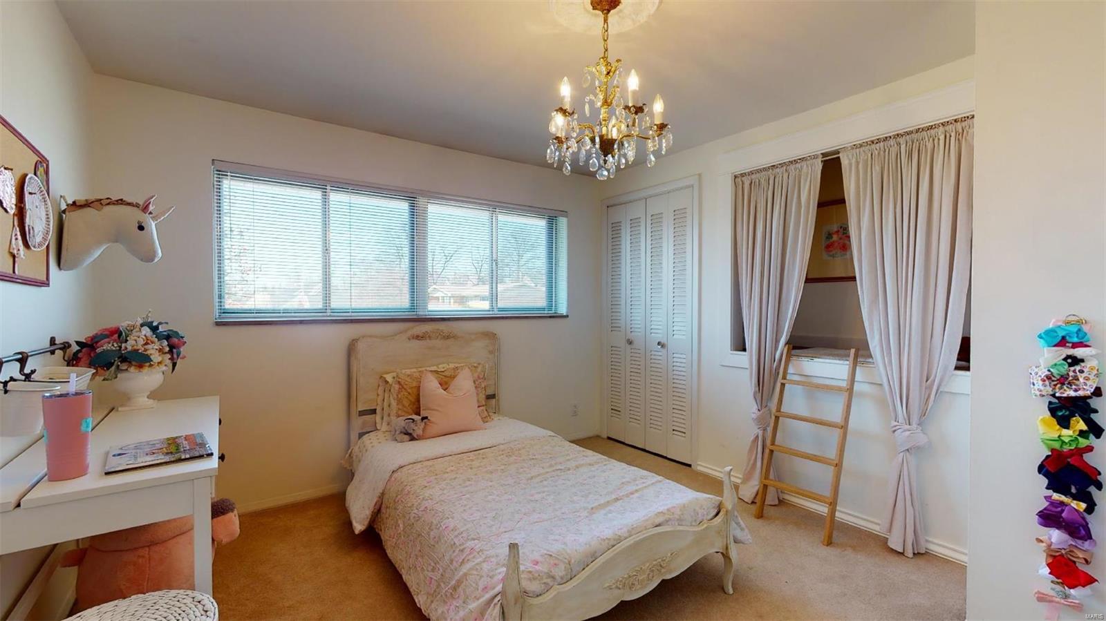 Char Bea Manor - Residential