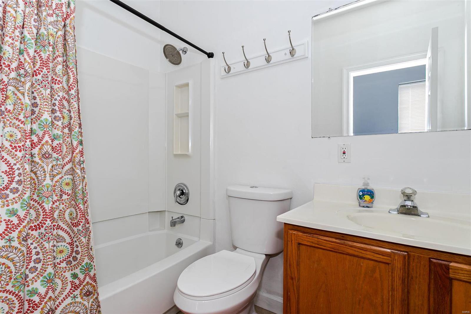 valley park - Residential Lease