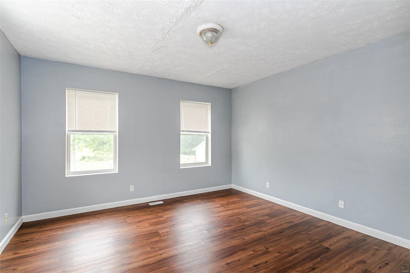valley park - Residential Lease