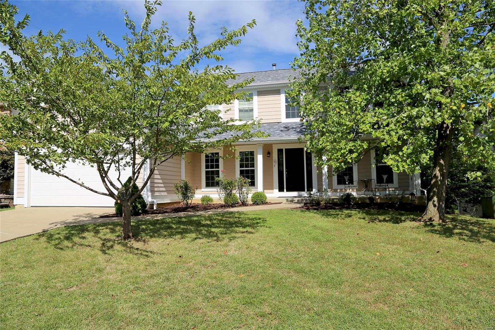 Twin Chimneys - Residential