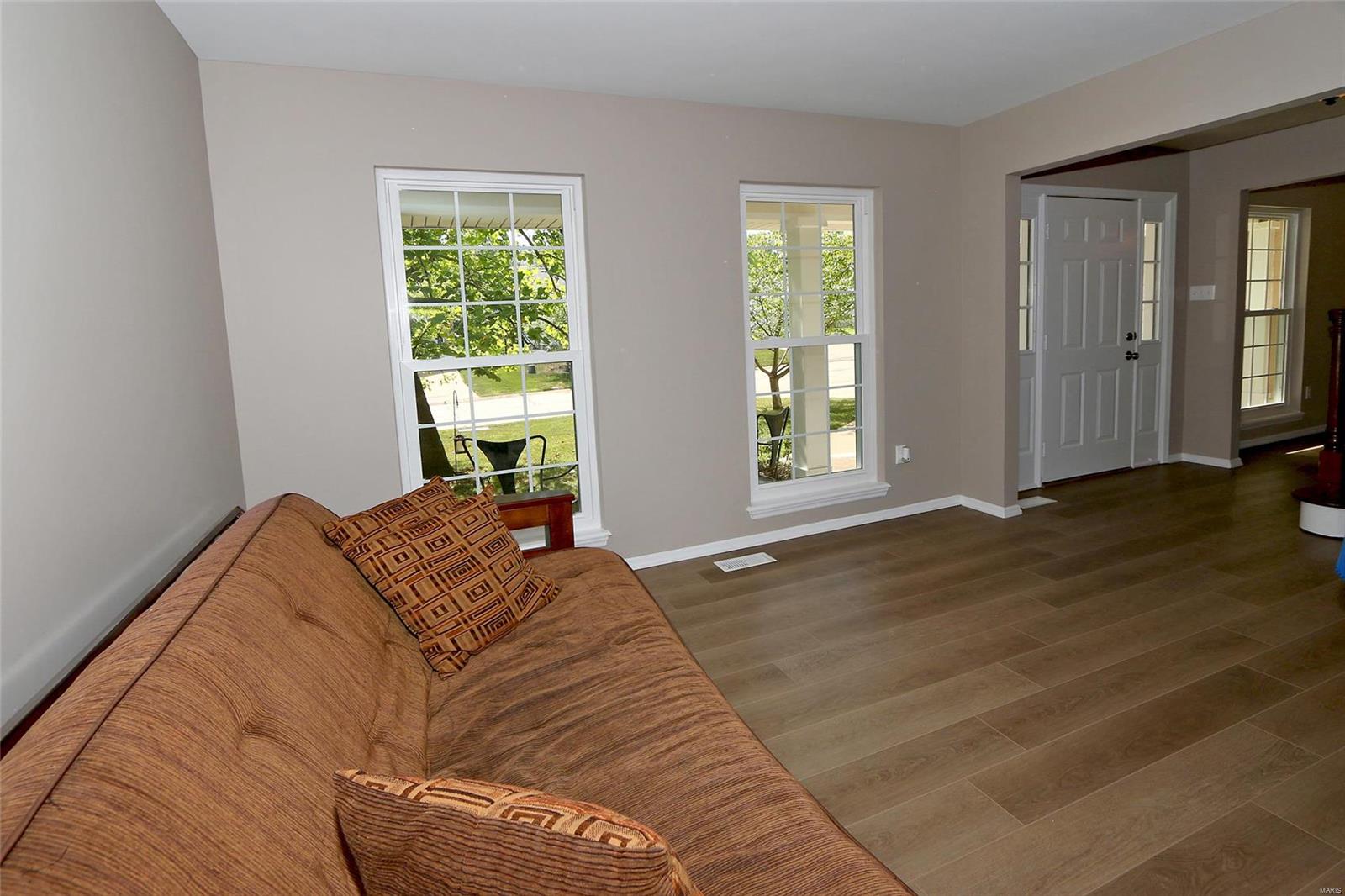 Twin Chimneys - Residential
