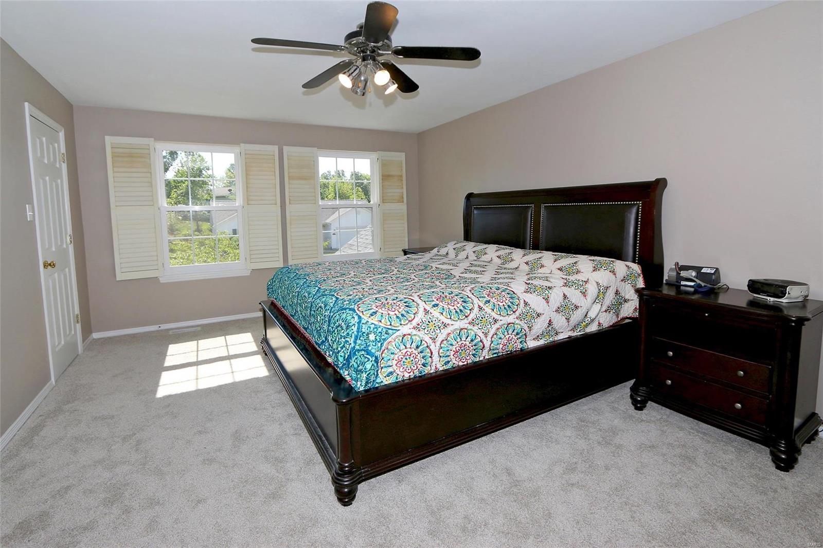 Twin Chimneys - Residential