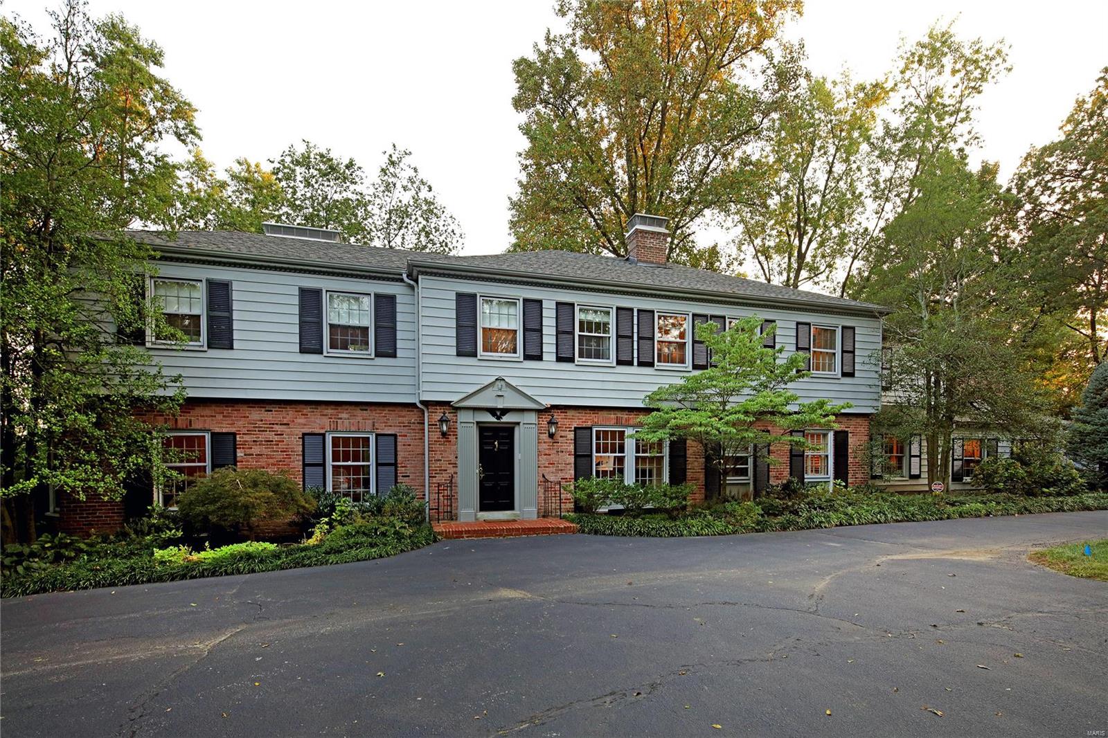 Ladue School District, this Olivette property is one of a kind! 1.9 acre property has a 5,382 sq ft house w/ 5 beds, 5.5 baths, extensive terraces, salt water pool, koi pond, multiple water features, & 1,418 sq ft guest house w/ 1 bed, 1 bath, full kitchen, & laundry! Seller's relocation is Buyer's gain! Closed in 2019, job offer arrived same week as boxes. Sellers performed heavy lifting in renovations including: plumbing, electrical, refinished floors throughout, removal of 100s of yards of wallpaper, & correction of deferred maintenance to bringing up to code for occupancy. Mosby Building Arts opened up kitchen to give this 1940s stunner a modern layout. Custom cabinetry w/ display, granite counters, warming drawers, gas cooktops, wall ovens & icemakers in main & guest house kitchens. Appliances include: Wolf, Thermador, Dacor, Subzero, and Scotsman. Pool house has radiant heated floors w/ ceramic tile. A secluded oasis, this home is an entertainer's dream just minutes from Clayton. Additional Rooms: Mud Room, Sun Room