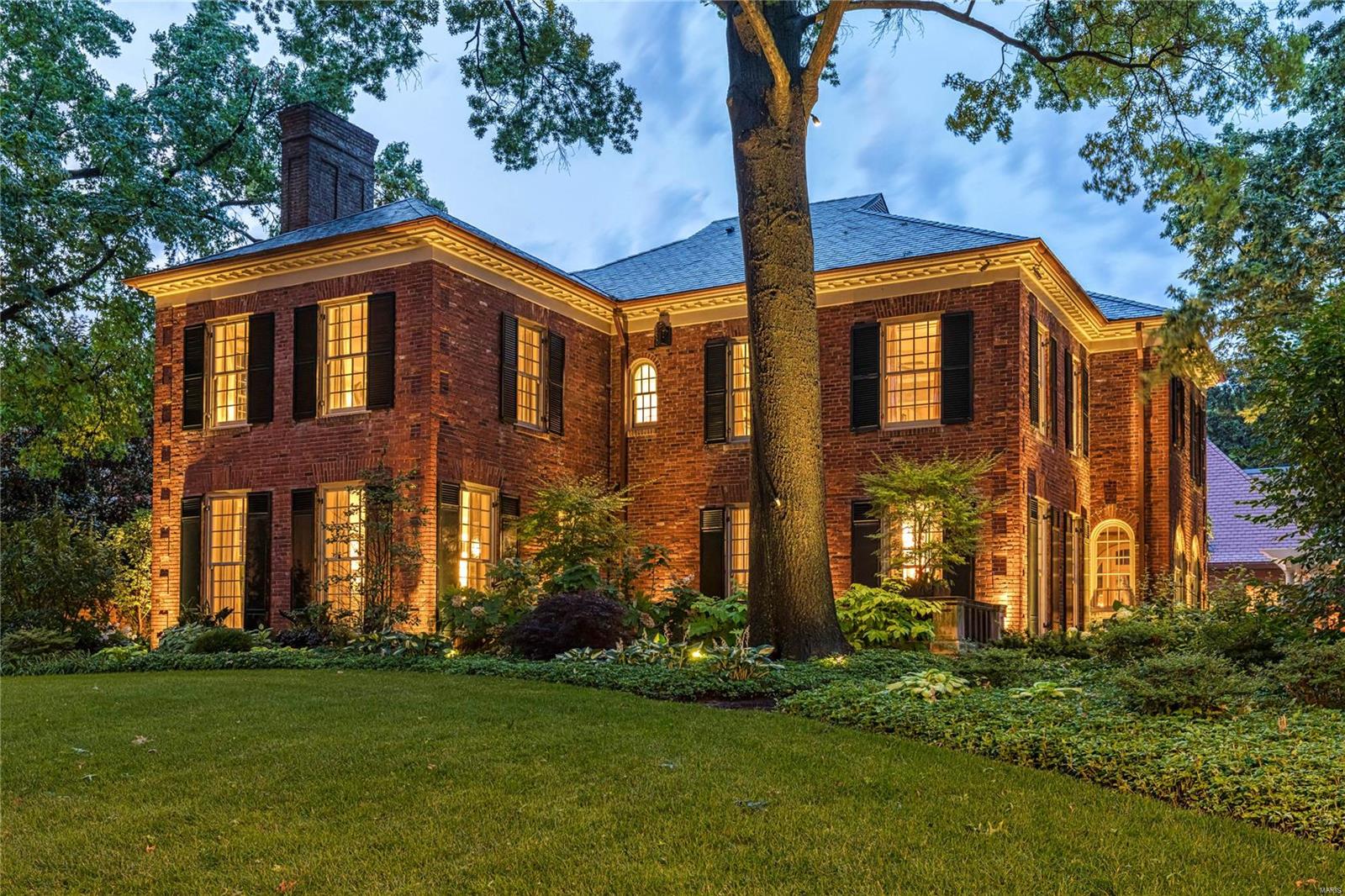 Westmoreland Place - Residential