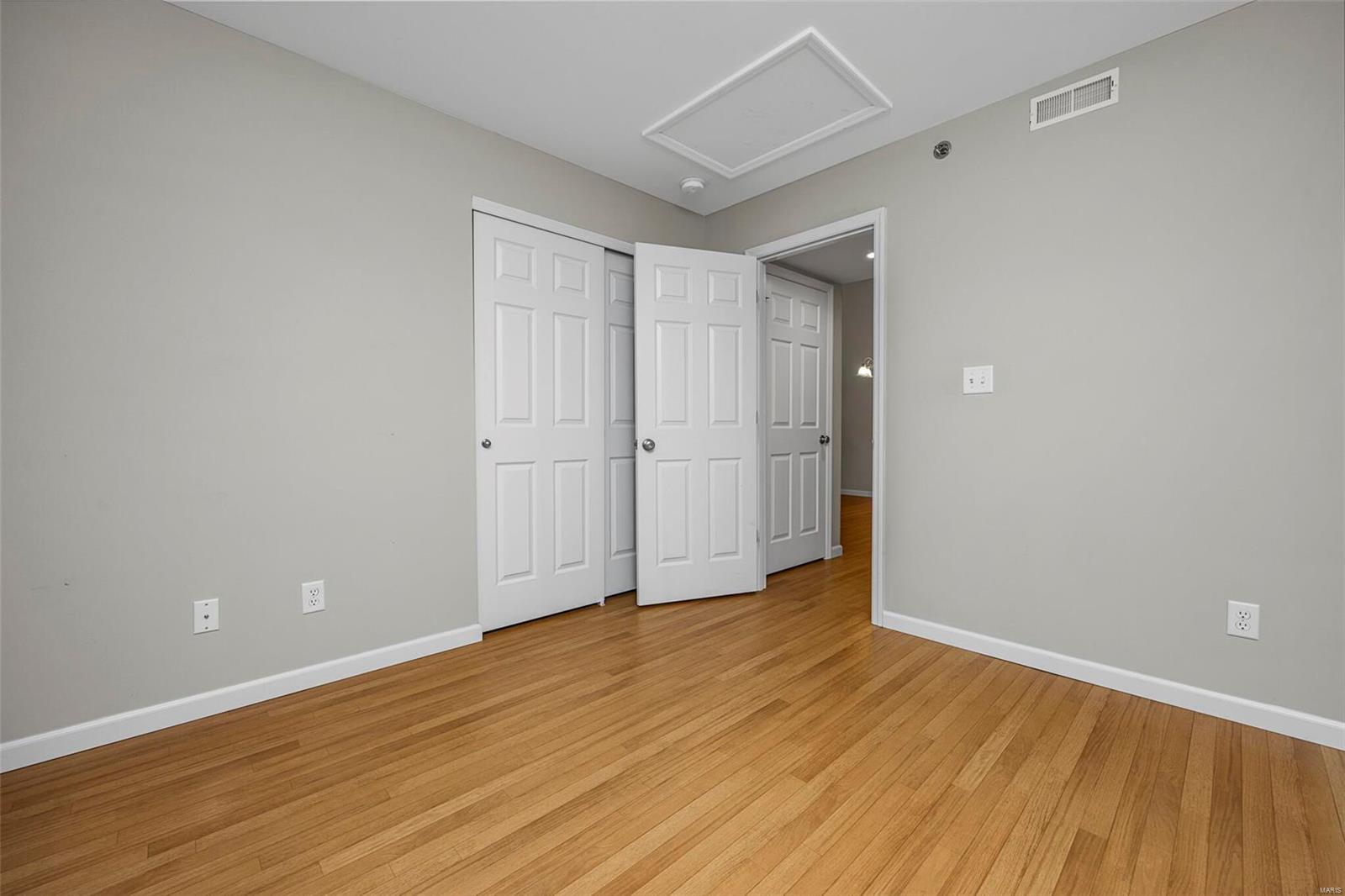 Bella Vista Condo #6 - Residential Lease