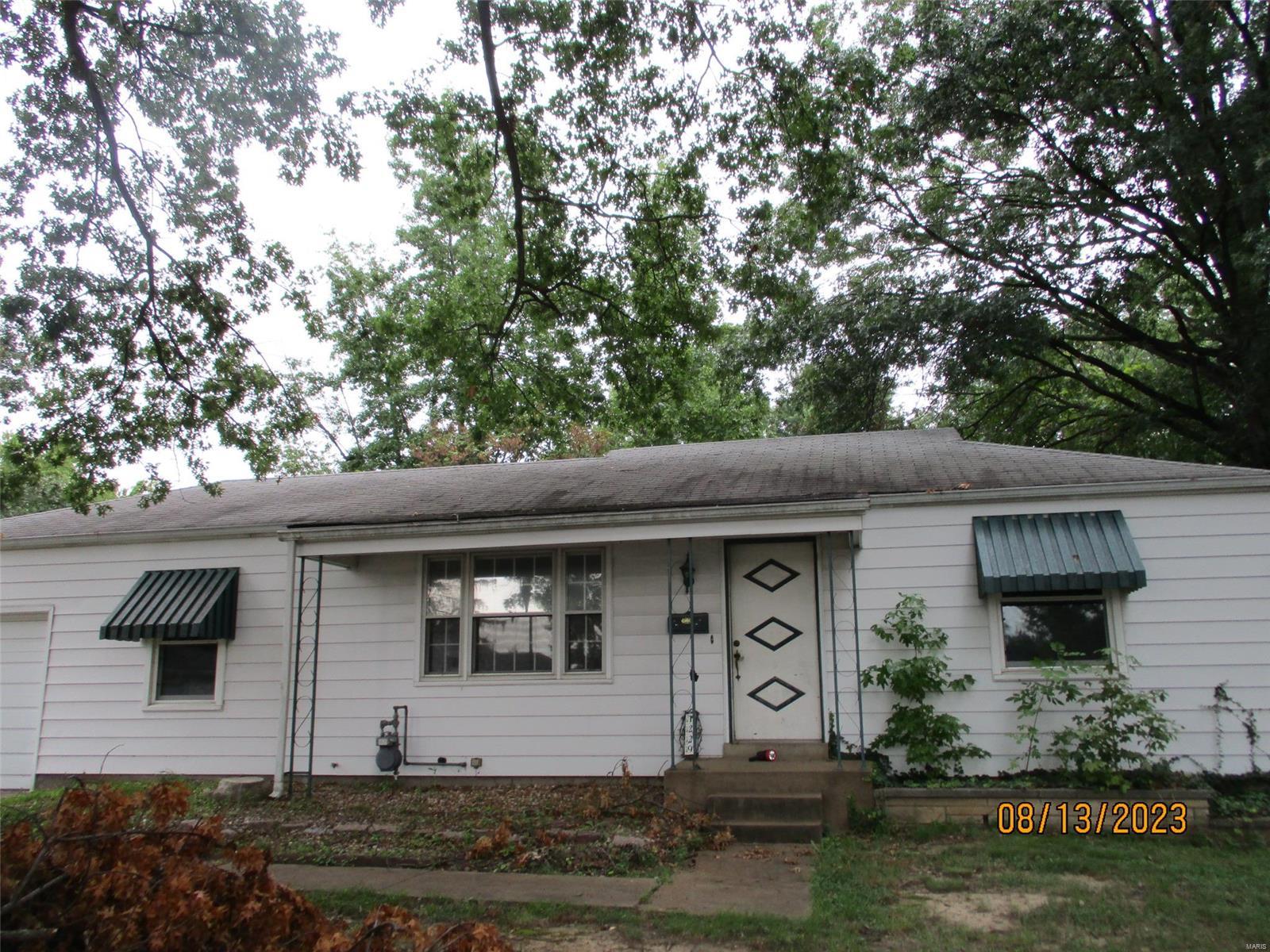 2 bedroom, 1 bath ranch with attached garage.  Property selling AS IS with NO contingencies.  CASH ONLY.  Buyer must complete all Due Diligence before submitting offer.  Seller has never occupied property.  Seller to make no inspection or repairs.  Property has to be on market 7 days before seller will review any offers.  Seller reserves the right to accept offer at any time.  Allow 48 hours for seller response.  Buyer to verify schools and utilities.