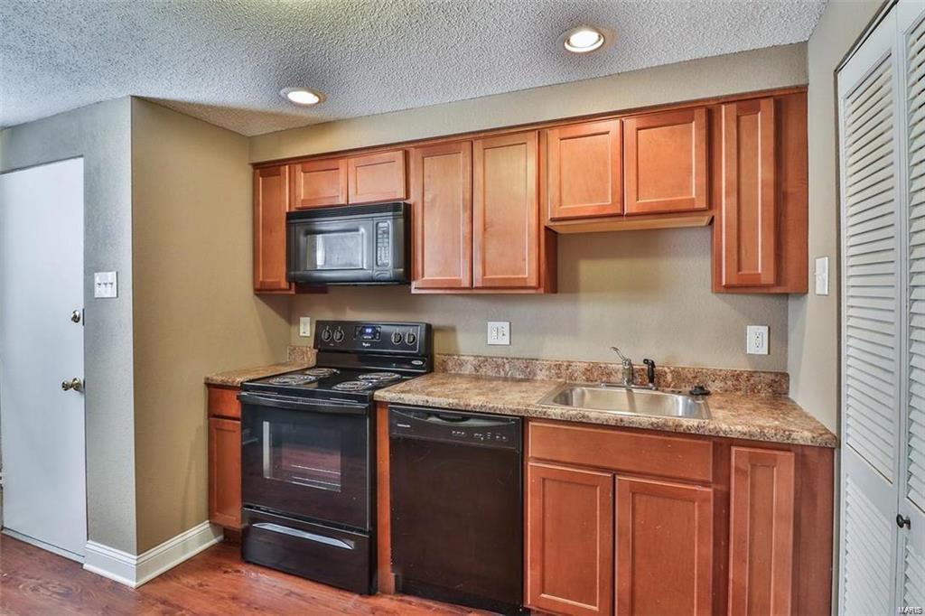 Blackberry Terrace 2nd Add - Residential Income