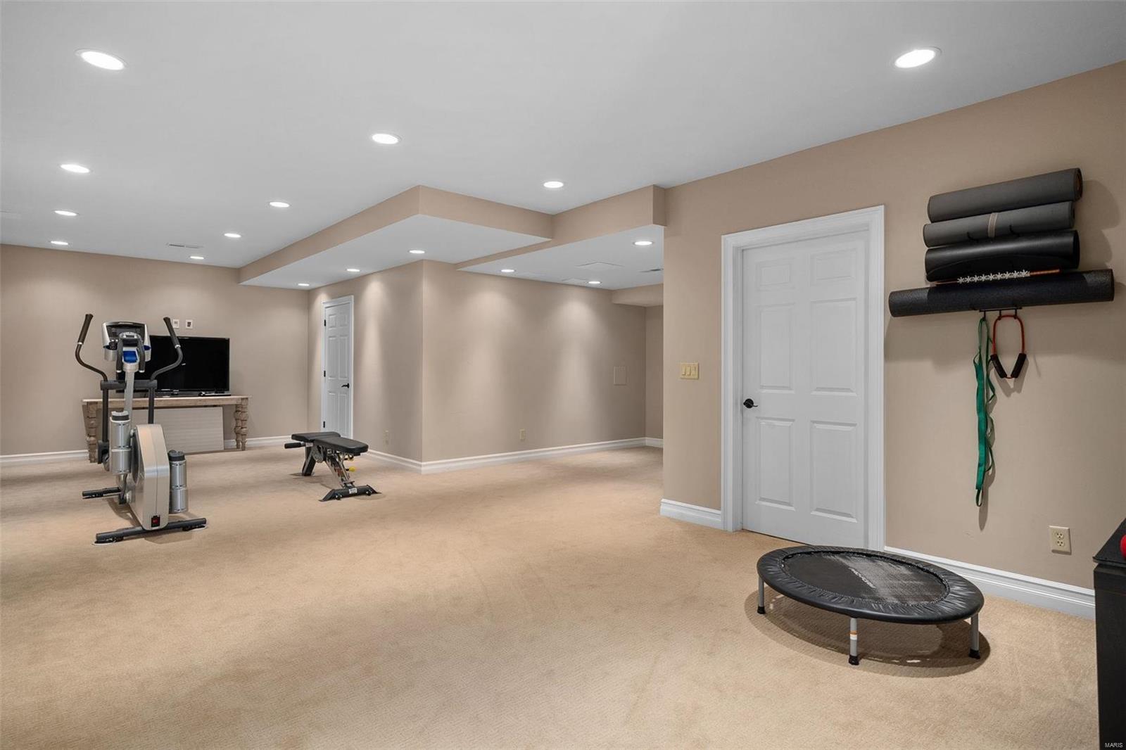 Williamsburg Estates - Residential