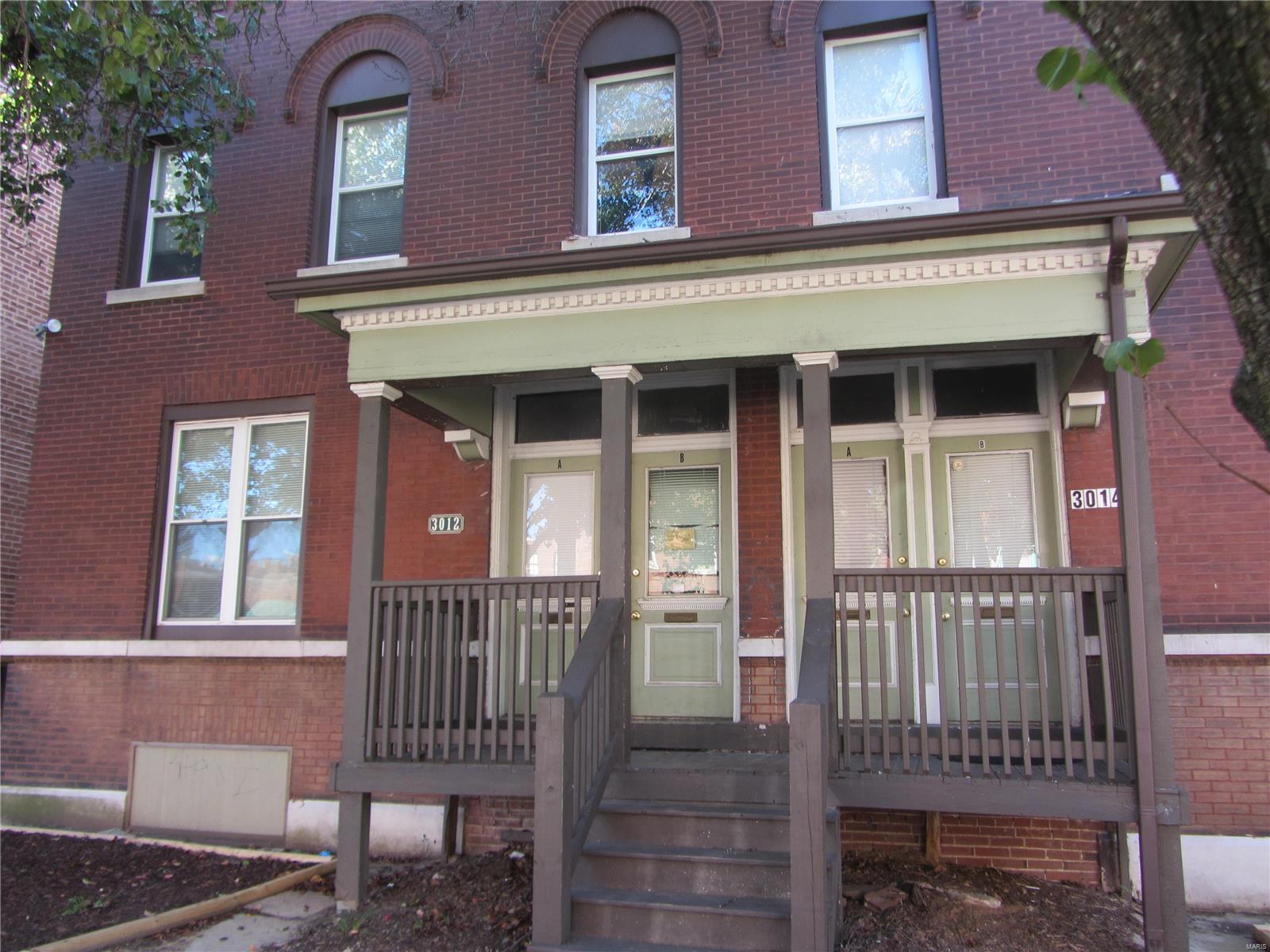 Beautiful 2 bed 1 bath unit available in the Historic Cherokee neighborhood. This all brick building has classic old world charm with modern rehabbed updates. The large family room has original pocket doors, wood floors, and a decorative fireplace. The middle room is a large bedroom with a closet or it could be used as a large office & dining room. In the back of the unit is the wonderful updated kitchen and a second bedroom. There is in unit basement access where you will find your own private storage and laundry area. Each unit has at least one parking spot in the rear and plenty of street parking.