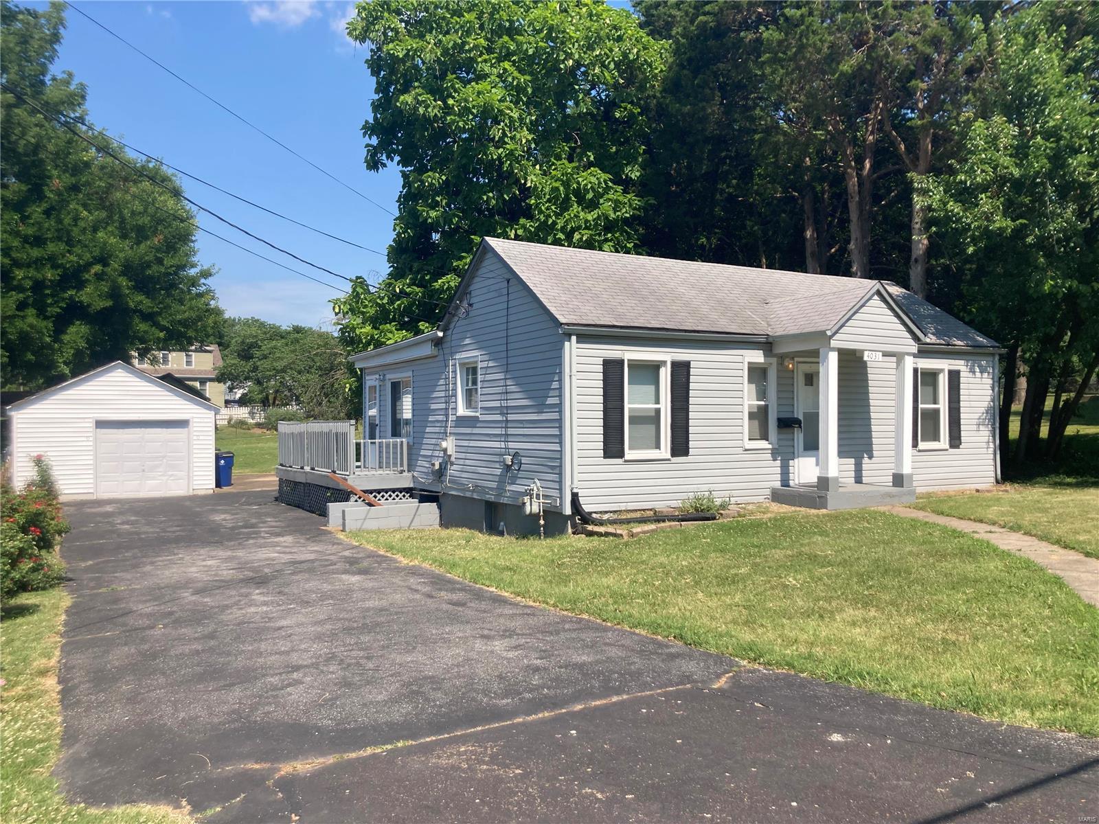 St. Ann - Residential