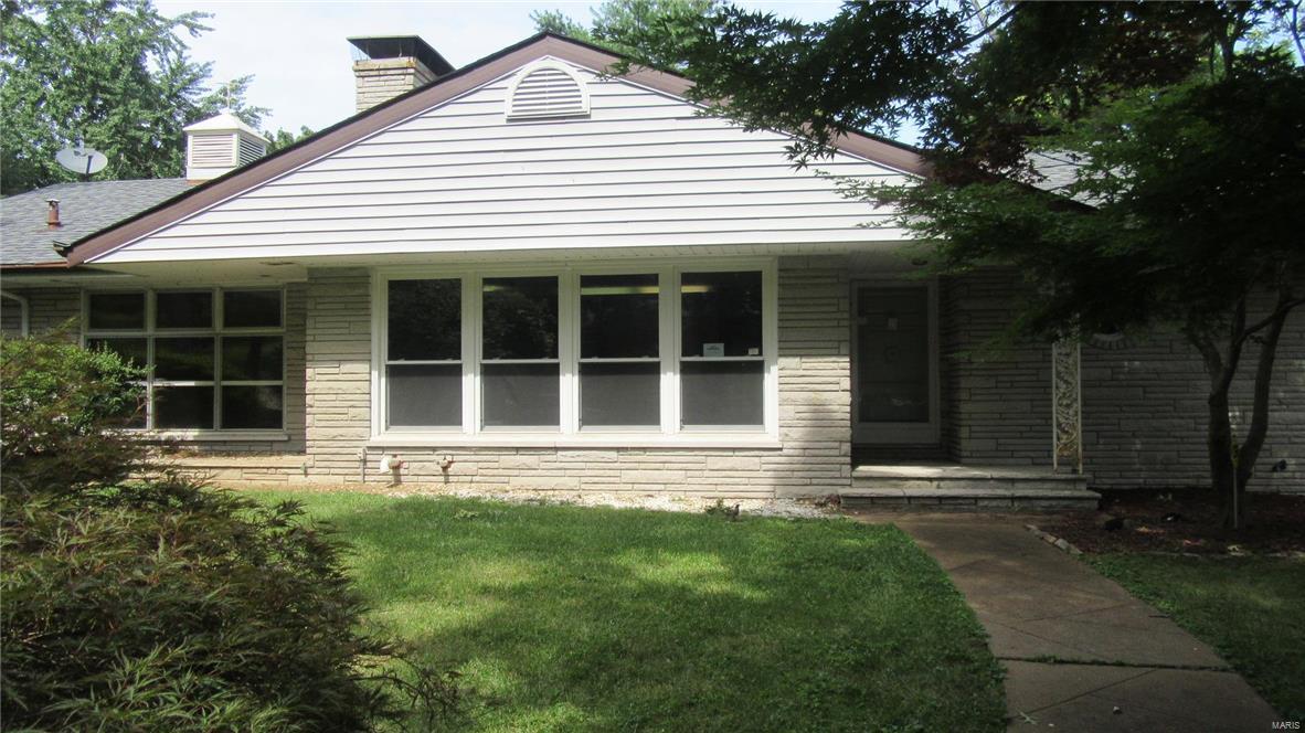 Awesome ranch located in Grantwood Village! Over 2000 square feet on the main floor! 4 bedrooms 4 baths! Newer kitchen! Finished basement! Covered screened in porch! Stone exterior! Come see this home today! This is Fannie Mae Homepath property! SpecialListingConditions: Foreclosure Additional Rooms: Sun Room