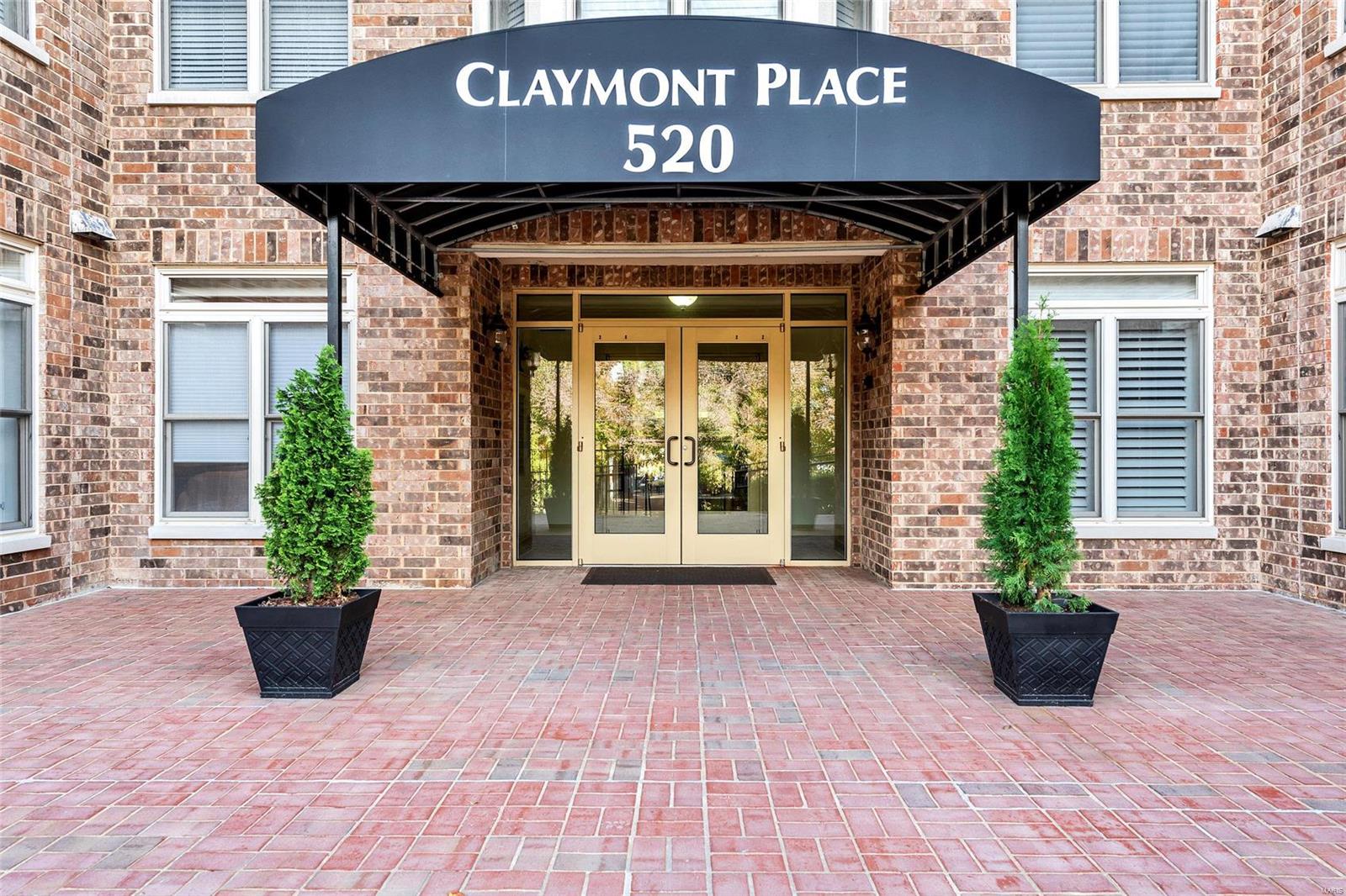 Exquisite 1 bed, 1 bath ground floor unit in sought after Claymont Place Condos! Open floor plan features diagonal hardwood flooring, tray ceilings, custom built-in shelving & recessed lighting. The sleek kitchen features beautiful light oak cabinets, black granite counters, black tiled back splash, breakfast bar & stainless appliances. The breakfast room with sliding glass doors opens to private, covered deck. The spacious living room boasts built in shelves & large windows w/ plantation shutters! Expansive master bedroom with large walk in closet & en suite master bathroom. Master bath with ceramic tile flooring, 2 separate sink vanities, separate shower & jetted tub. The den/office also has tray ceiling, french doors, built-in shelves, desk and Murphy bed. The 2nd full bath has ceramic tile flooring, tub and shower w/ glass doors. In-unit laundry room w/ cabinetry, slate tile flooring and utility closet with 1-year old HVAC system. Assigned parking space in building's shared garage! Location: Ground Level
