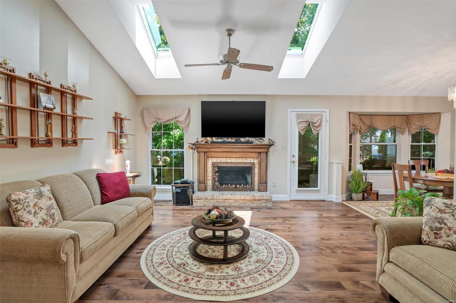 Oak Park Village - Residential