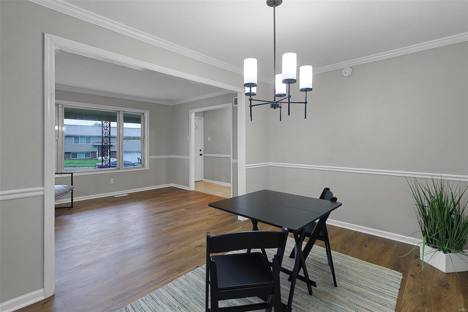 Lake James Manor 1 - Residential